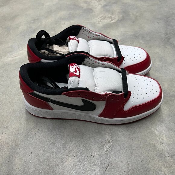 Nike Air Jordan 1 Retro Low OG Chicago 2025 GS Grade school HQ6999-600 - New - Picture 3 of 6